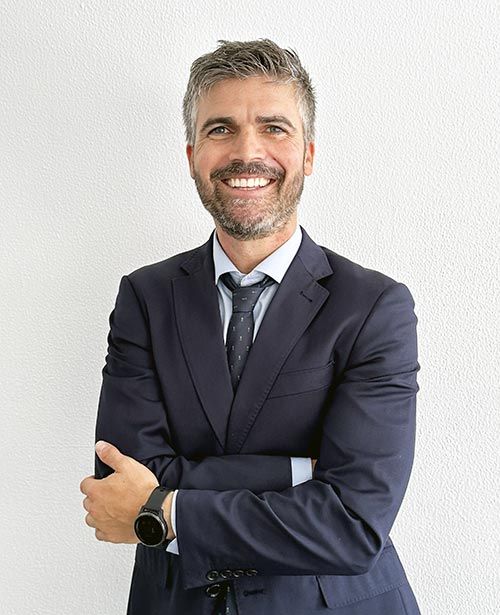 Adrián Falcón Abogado